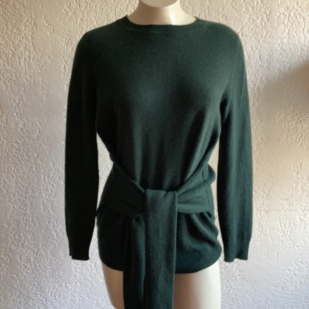 𝅺ANTONIO MELANI 100% cashmere “LESLEY” dark green sweater.XS